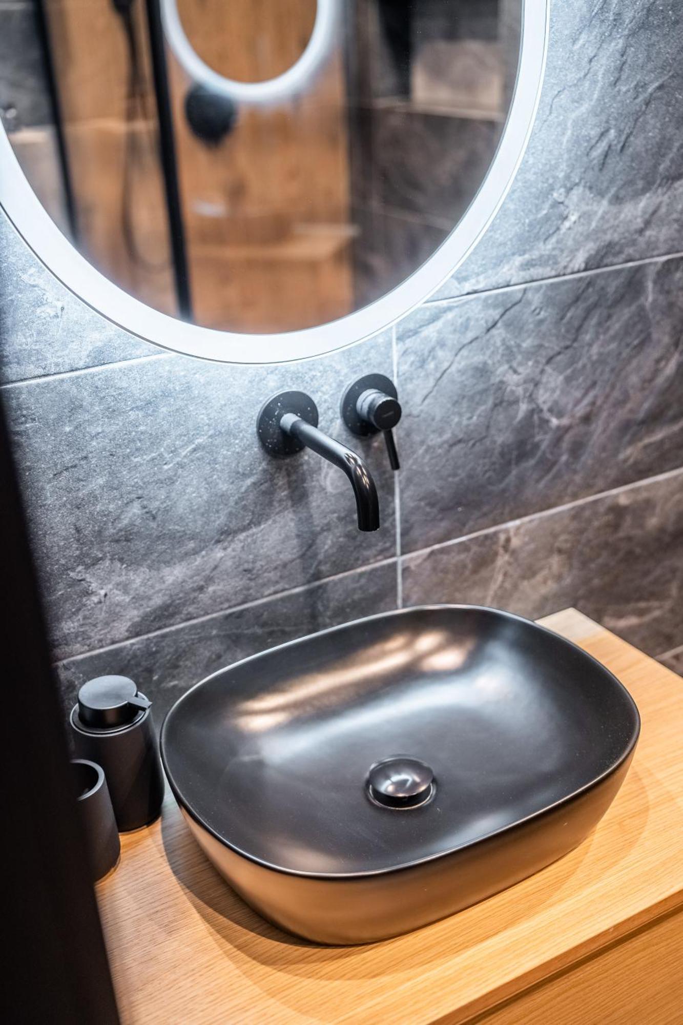 Apartamenty Blekit Na Fali - Platany Kołobrzeg Eksteriør billede